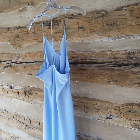 Cable & Gauge Blue V Neck T Back Satin Nightgown Medium - Picture 6 of 7